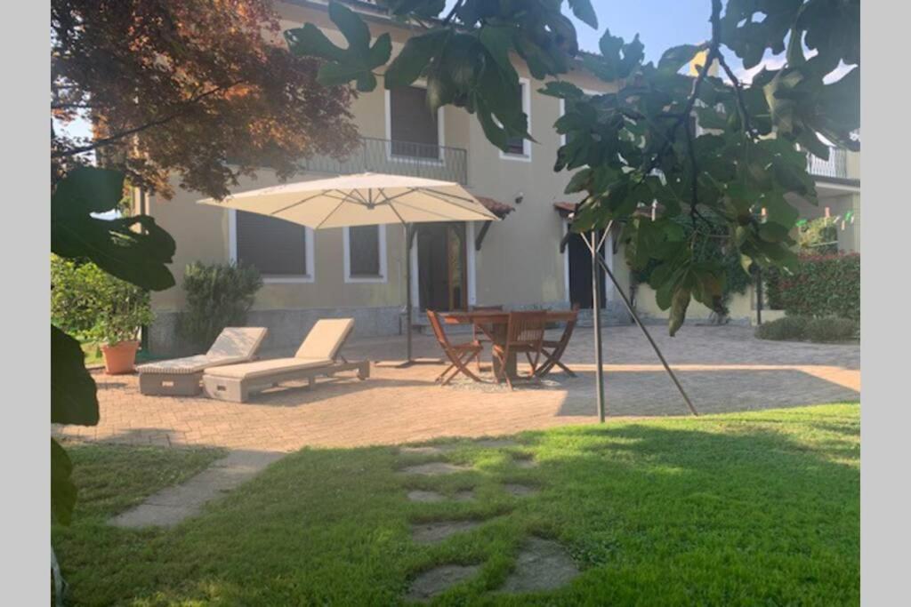 A Casa Di Sissi Διαμέρισμα Μπιέλλα Εξωτερικό φωτογραφία